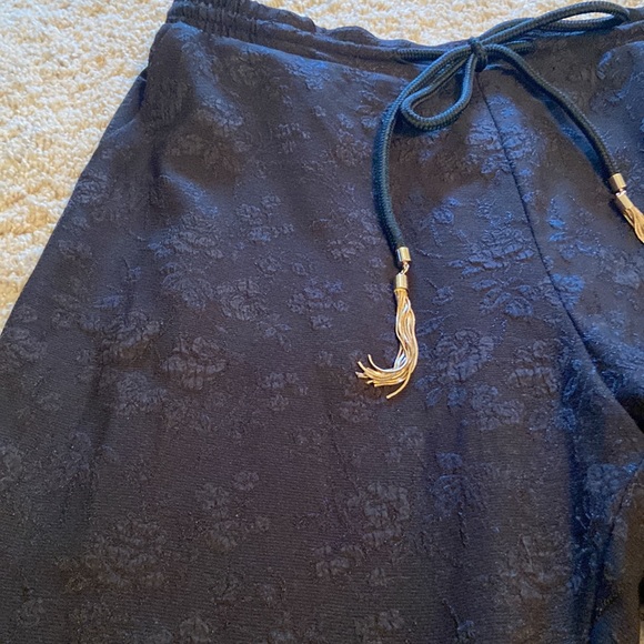 Guess Dress Pants Straight Leg Tappered Ankle - Picture 4 of 7